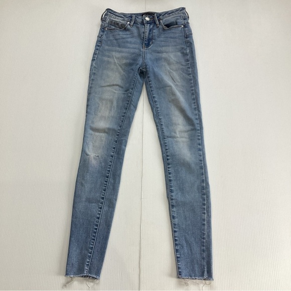 Kendall and Kylie Denim Jeans Size 24 Medium Wash Stretch Distressed - Picture 1 of 9